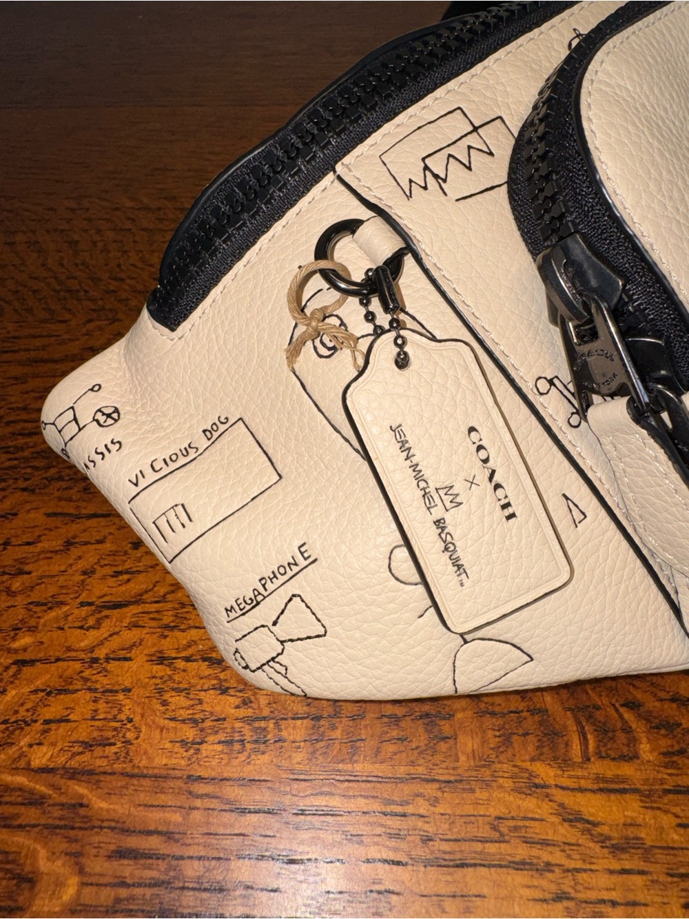 Coach X Jean-Michel Basquiat Track Belt Bag - Rare! - Picture 4 of 15